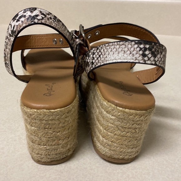 Qupid snakeskin sandals - Picture 4 of 7